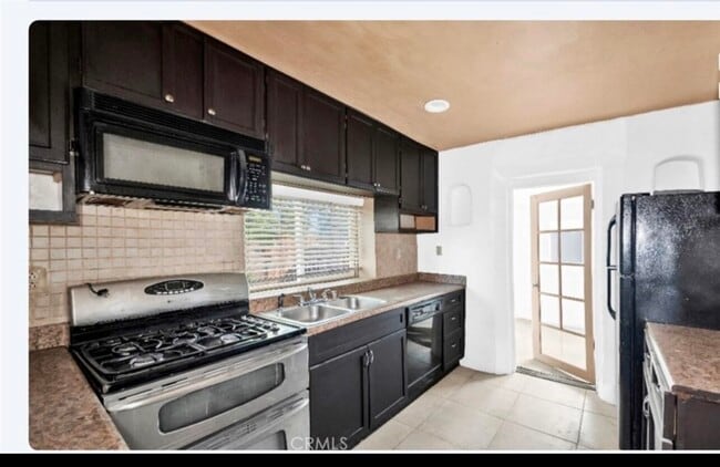 Photo - 82481 Valencia Ave