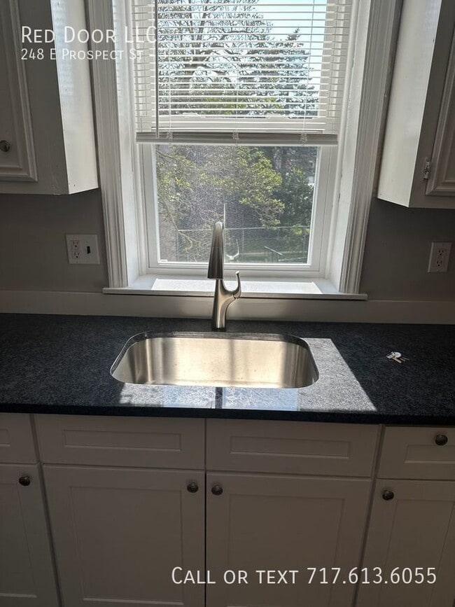 Photo - 248 E Prospect St Unidad 3