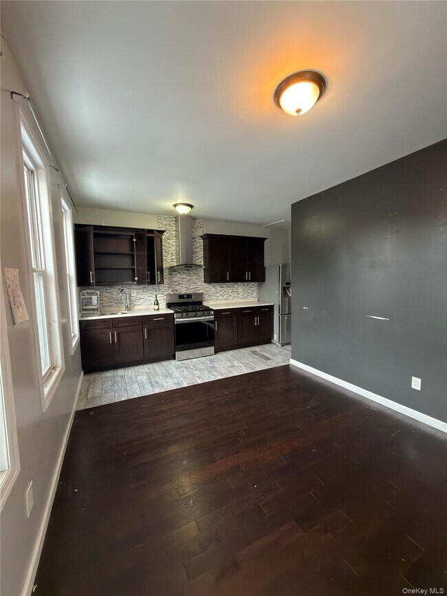 Photo - 31-45 84th St Unit 2nd Floor