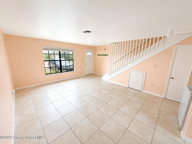Photo - 1300 Arlington Ln NE