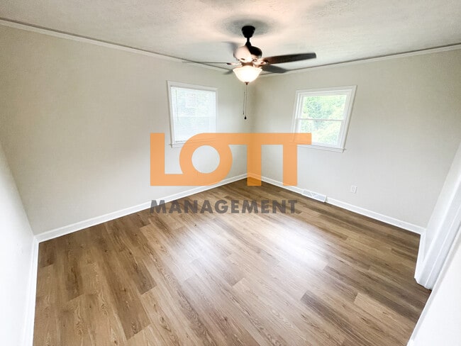 Photo - 13045 Old White Horse Rd