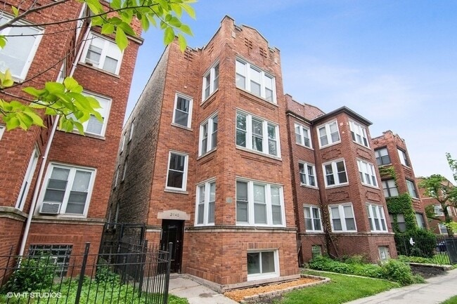 Building Photo - 2040 W Birchwood Ave Unit 3 Rental