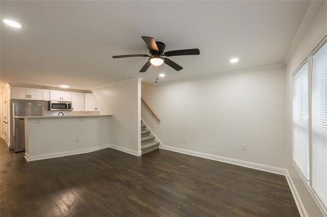 Photo - 2027 Lois Pl NW