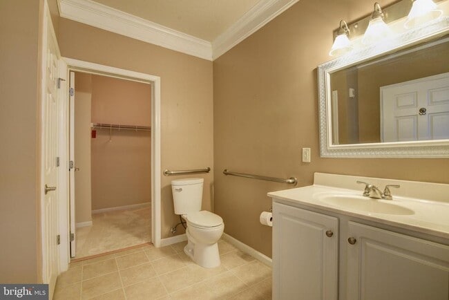 Photo - 514 Sunset View Terrace SE Unidad 103