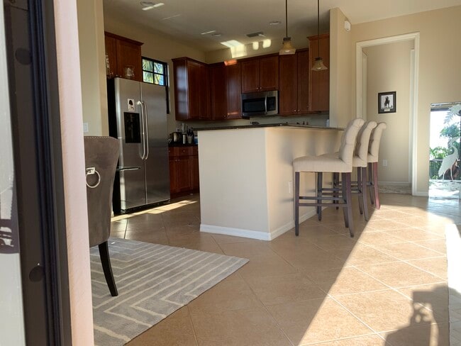 Photo - 8997 Cambria Cir Unidad 2002