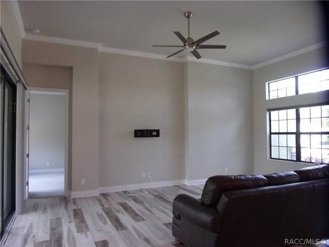 Photo - 248 E Cumberland Ct