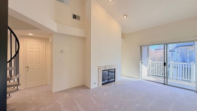 Photo - Charming 2BD/2BA + Loft, Upper Unit Condo in Alamo- Available NOW! Unidad 213
