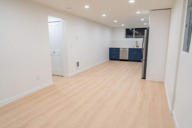 Photo - 4015 SW Thistle St Unit B