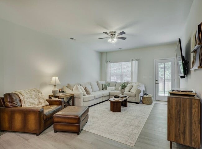 Photo - 6377 Ashton Park Dr