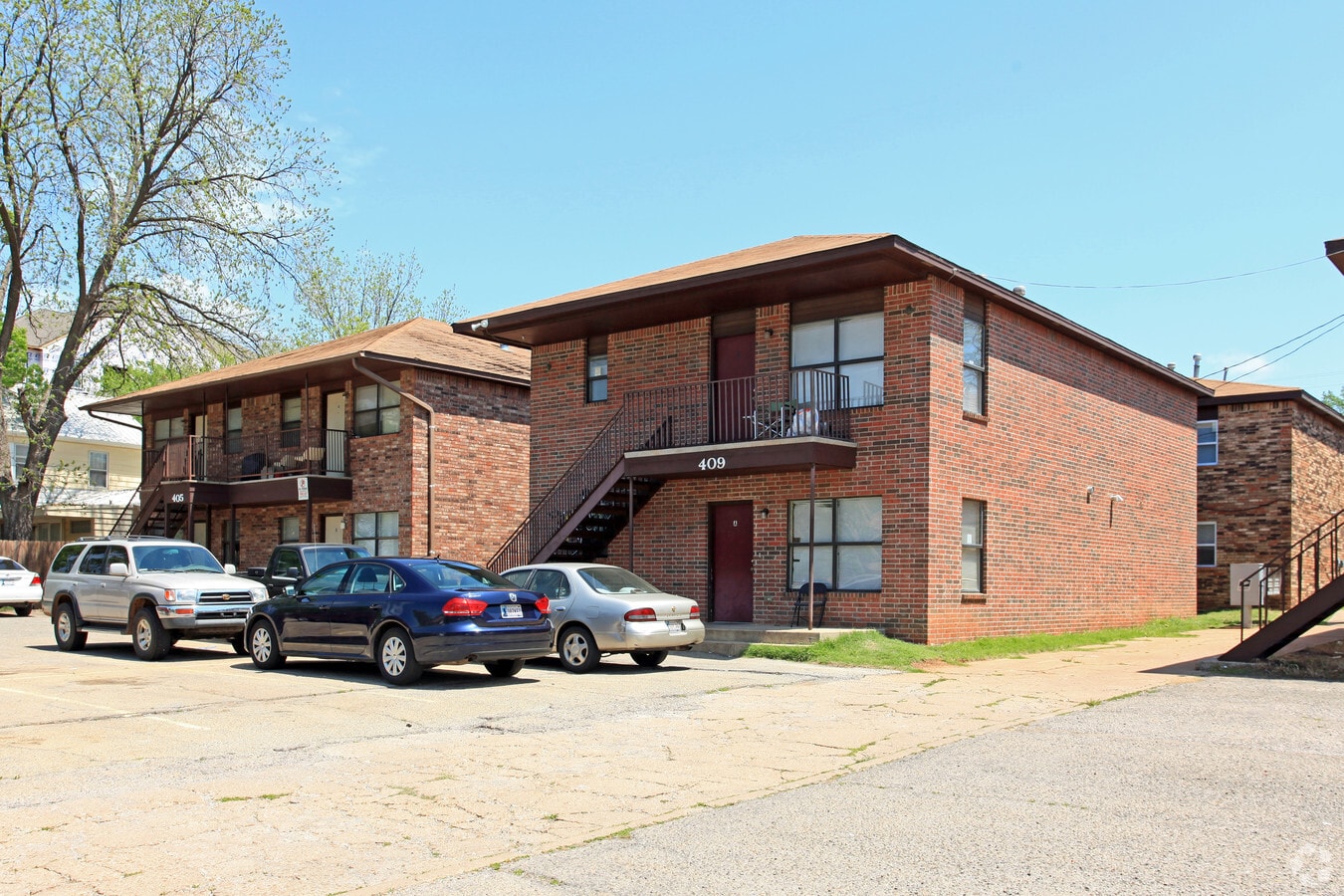 South Hester Apartments - South Hester Apartments