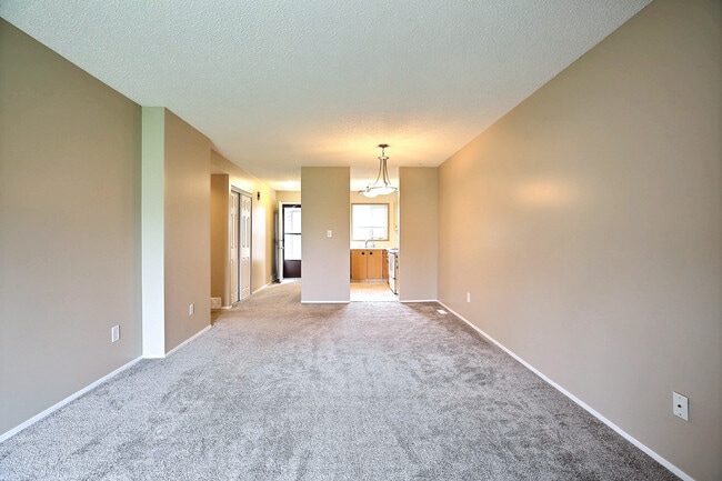 Photo - 6451 Rochdale Blvd