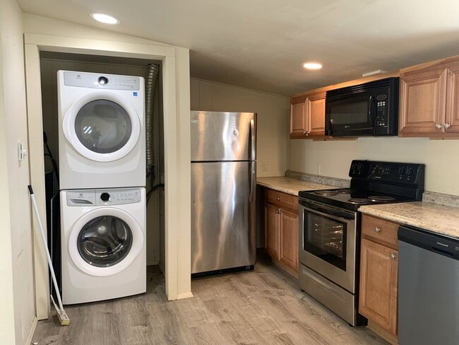 Photo - 302 Fairmount Ave Unit 302 B