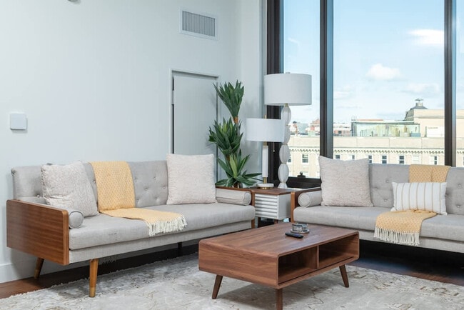 Photo - 212 Stuart St Unit SI ID1252117P