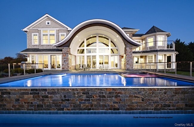 Photo - 61A S Bay Ave