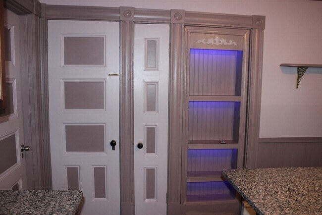 Photo - 125 Newton St Unidad 1