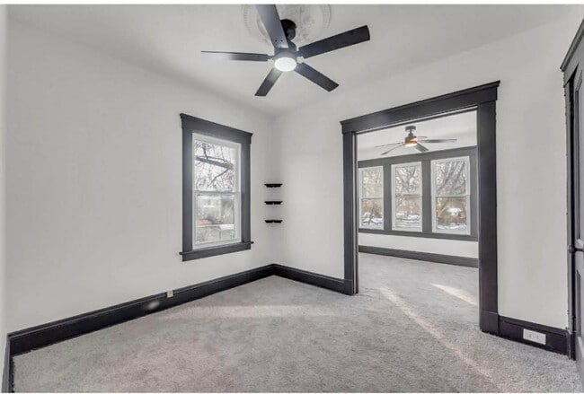 Photo - 246 E 156th St Unidad 1