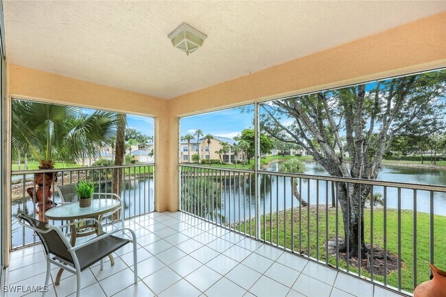 Building Photo - 736 Wiggins Lake Dr Unit 201 Rental