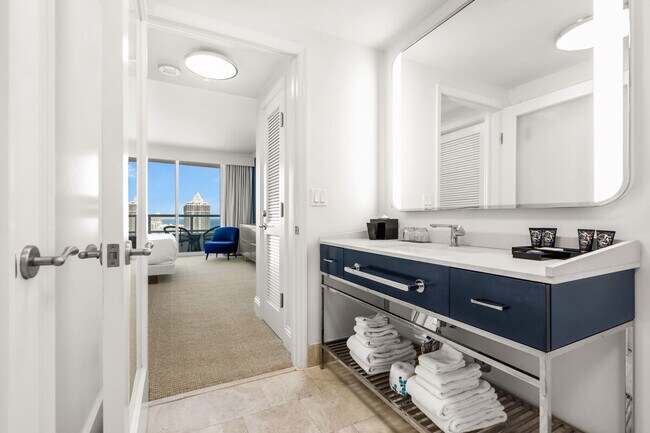 Photo - 4343 Collins Ave Unit SI ID1540477P
