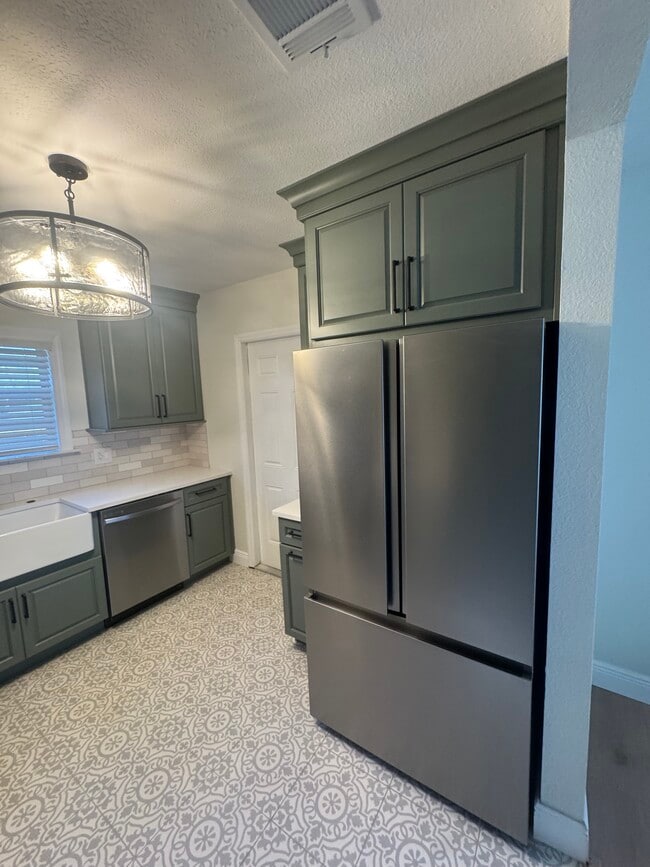 Photo - 19021 2nd St NE