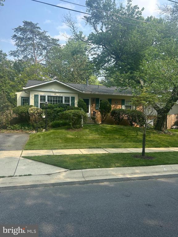 Building Photo - 608 E Lynfield Dr Rental