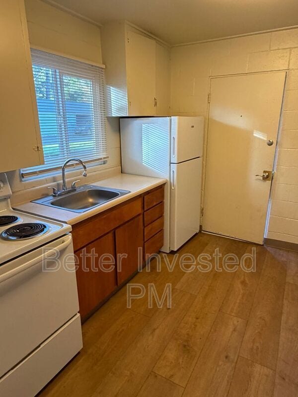 Photo - 540 Talmage Rd Unit Apt E