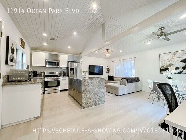 Building Photo - Beautiful Zen inspired newly remodeled 1 B... Unit 1/2 Rental