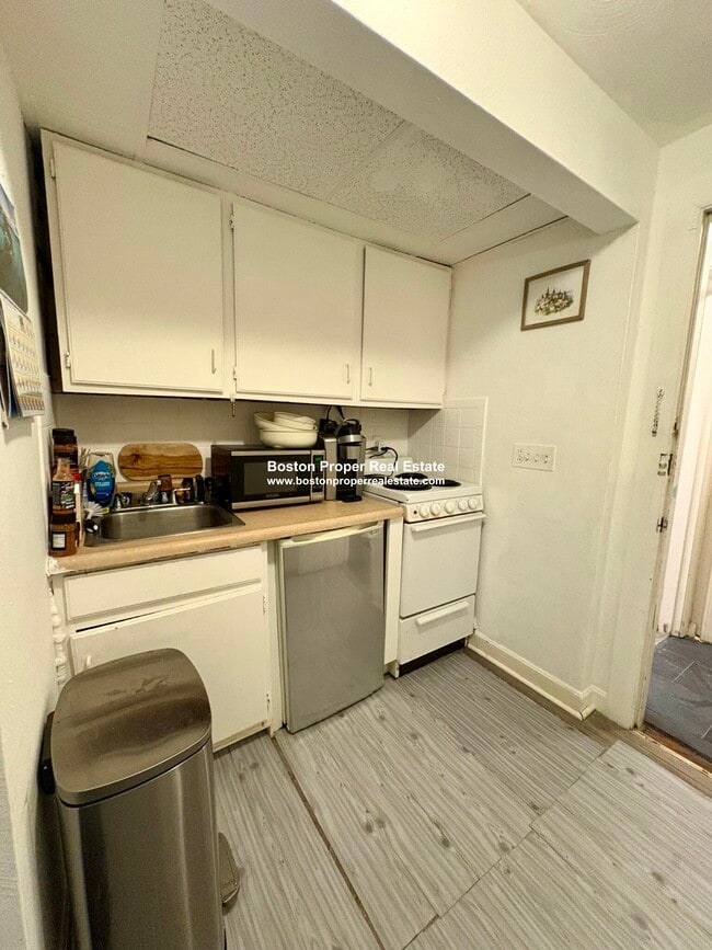 Photo - 116 Marlborough St Unit 1