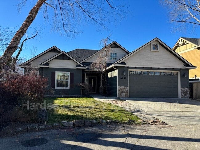 Building Photo - 6251 W Geneva St