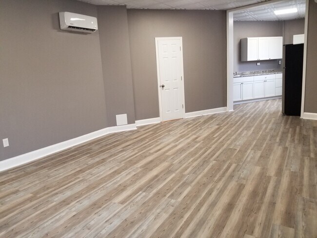 Photo - 415 Noblestown Rd Unit 2