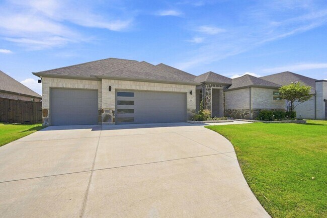 247 Half Moon Dr