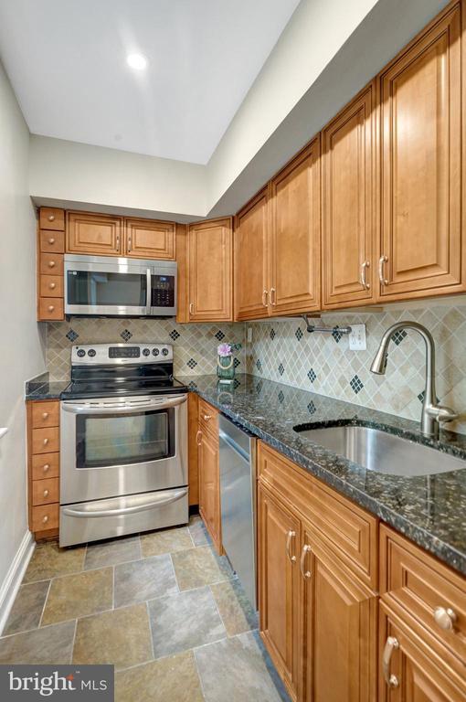 Photo - 1315 N Ode St Unit 704