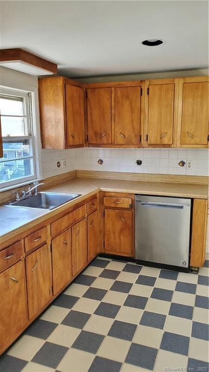 Photo - 38 Landin St Unidad 2