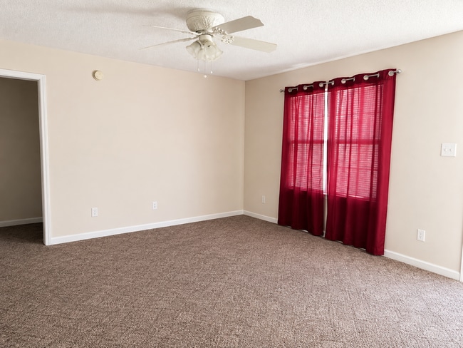 Photo - 1202 Harris St