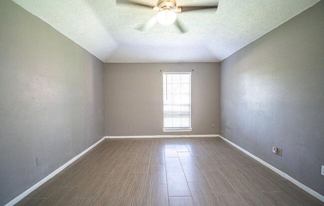 Photo - 6606 Felgate Creek Ct