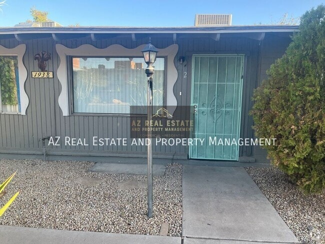 Building Photo - 1938 W Berridge Ln Unit 2 Rental