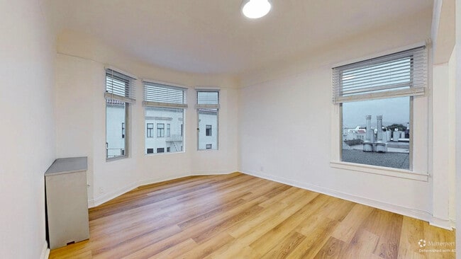 Building Photo - 90 Alhambra St Unit 401