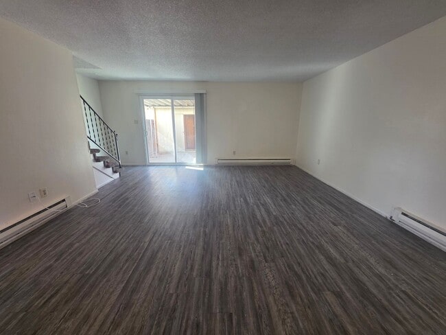 Photo - 522 Smithridge Park