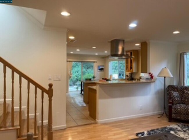 Photo - 2032 Donald Dr