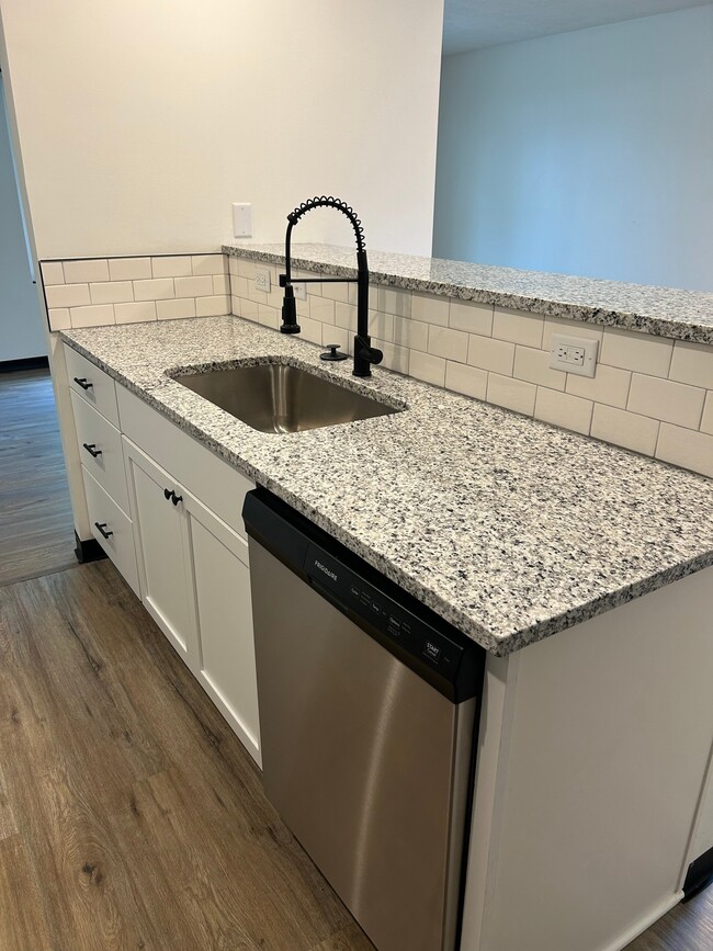 Photo - 1815 N 24th St Unidad 1815 N 24th ST  1