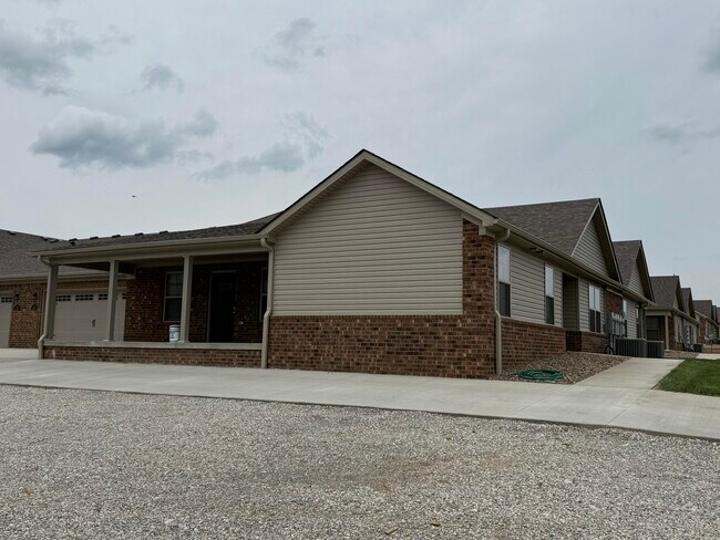Building Photo - 184 Garden Gate Dr