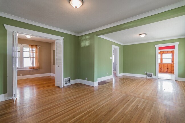 Photo - PRE-LEASING