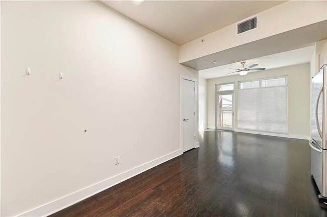 Photo - 1302 S Parker Rd Unidad APT 134