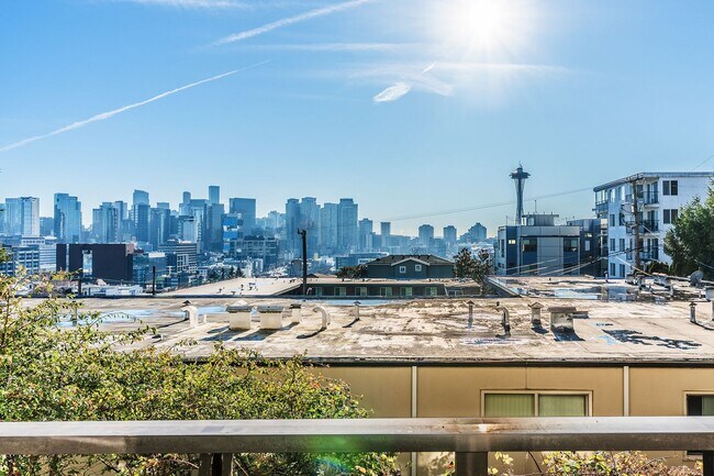 Photo - Galleon Apartments