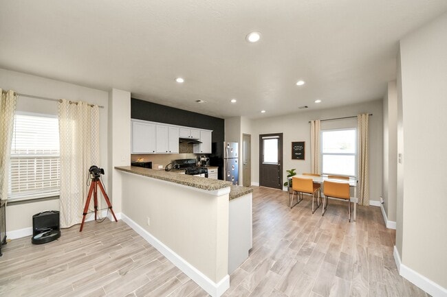 Photo - 18410 Avanta Cove Dr