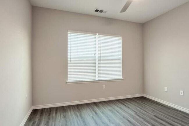 Photo - 1 bedroom in Austin TX 78748 Unit 1018