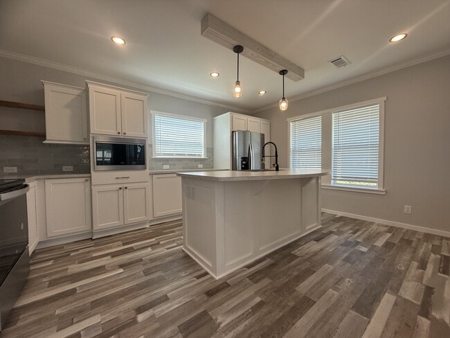 Photo - 5715 Camelford Dr