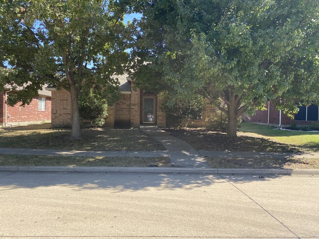 Building Photo - 5205 Crossvine Ln Rental