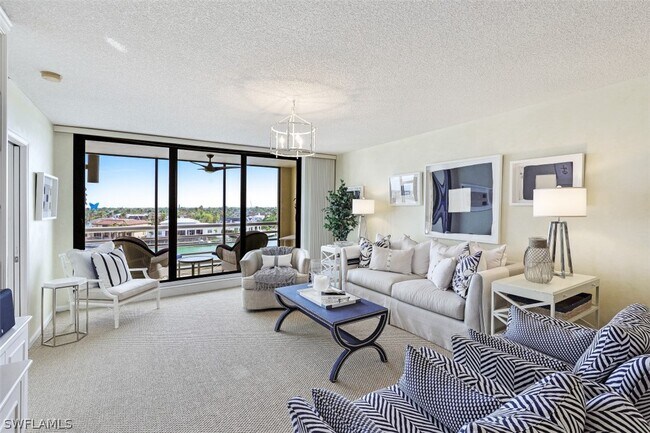 Photo - 3100 Gulf Shore Blvd N Unidad 501