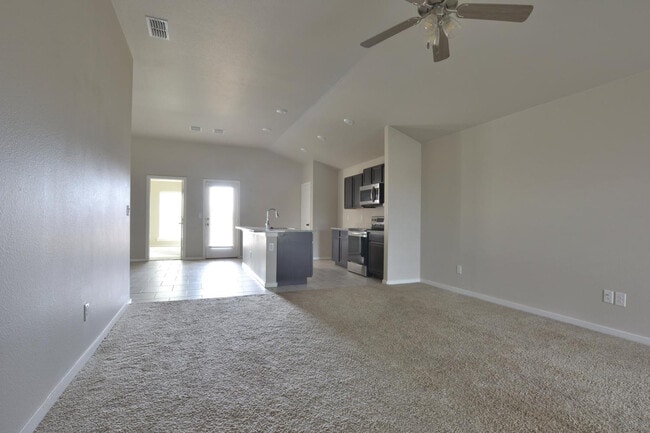 Photo - 1707 140th St