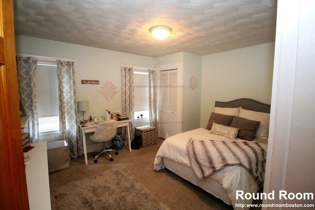 Photo - 504 Washington St Unit 1